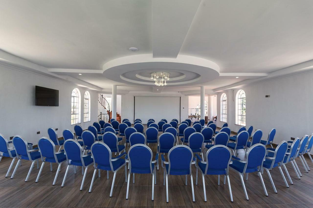 Comfort Gardens Sweetwaters Nanyuki Esterno foto